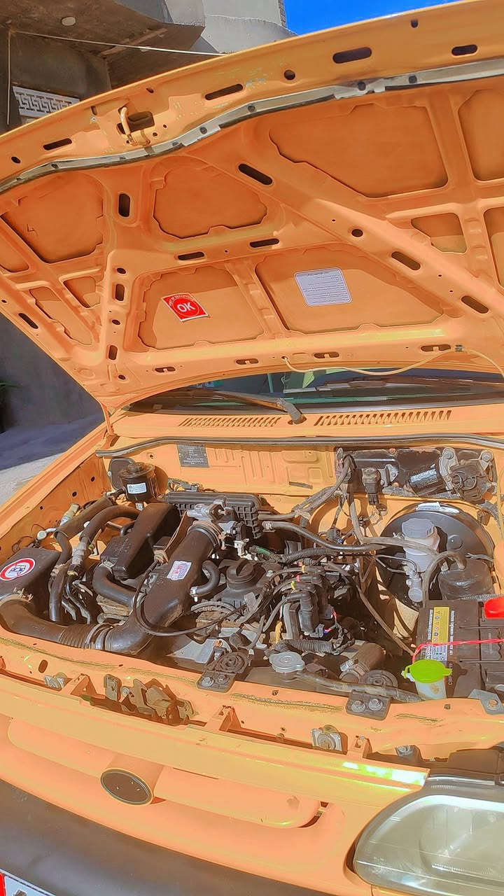 السلام عليكم.... اخوتي المحترمين
سايبا موديل 21..حلوه السياره جدا.. تخم تاير جديد مكينه وكير مكفولات.. شواصي.. رقم قادسيه انكليزي.. داخله هزه سنويه ماساقطه...بيع او مراوس. مكان السياره الديوانية.. ***********  خادمكم
