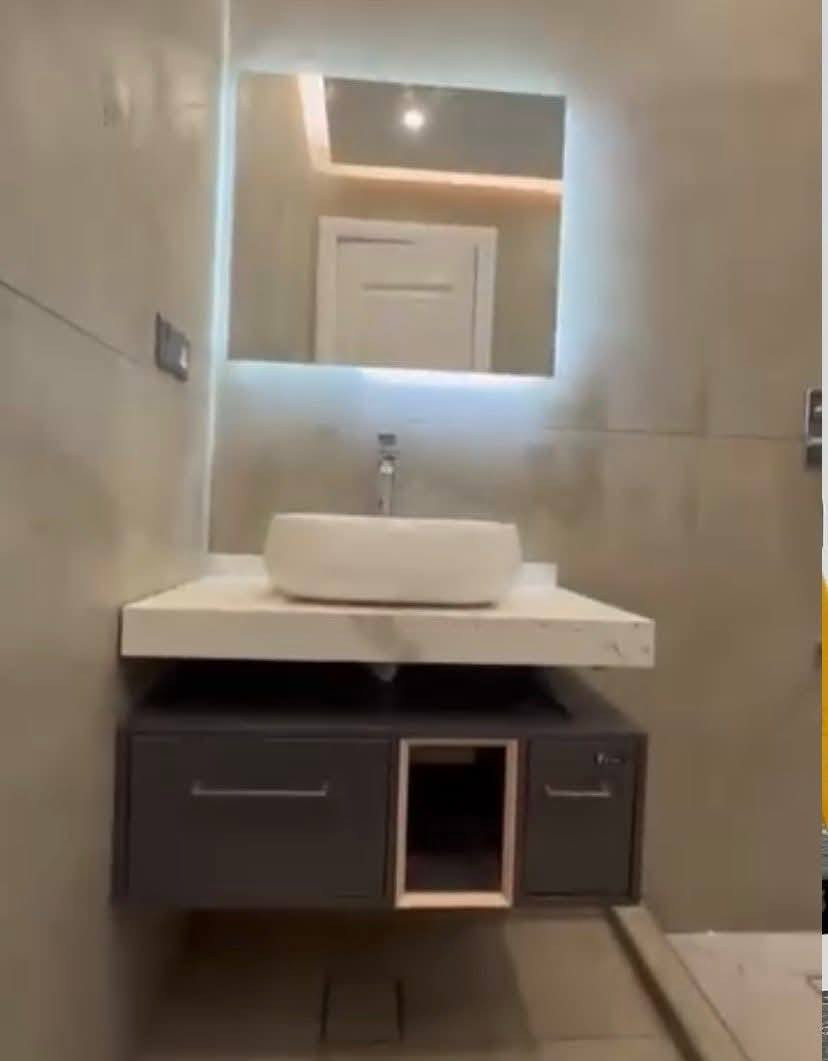 السلام عليكم المحمود للتاسيسات الصحيه  جودة  ثفة احترتفية في العمل''''''''؟ للتواصل على الارقم 
        ***********
         ***********
          ***********
       السيد محمود ابو حذيفه
