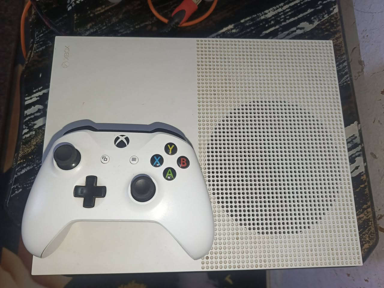 سلام عليكم 
اكس بوكس وان اس للبيع السعر 180 وبي مجال 
مامفتوح الجهاز كلش نضيف
ذاكره نص تيرا 
الالعاب ب جهاز موجود ب صور 
المكان موصل 
للتواصل خاص


**إذا كنت صاحب هذا الإعلان وتريد حذفه لأي سبب، رجاءا أرسل رسالة إلى الدعم الفني**