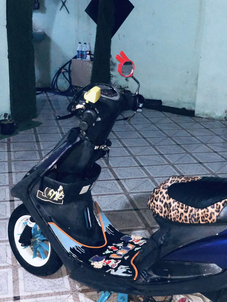 سلام عليكم دراجه ماكس عدله البيع دراجه فول ضفيره لايتات كفرات بك لايت كلجات سلف كله جدج وياله جدد دراجه ربع ما ذب عليه المصلح ما شوفه دراجه خير من الله انطيك بيه تراي وين ما تريد درجه مضبوطه شلعه معدل نكره سالف بل5صبح رجان مو شراي لا يعامل سعر650بيه مجال الطيبين مكاني دوانيه حي العسكري رقم***********
