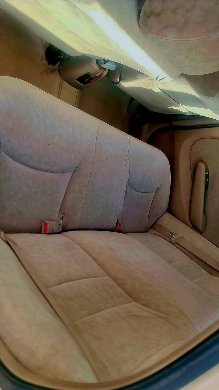 السلام عليكم
هوندا ياباني موديل ٢٠٠٧ 
رقم بغداد انكليزي تحويل مباشر 
تبريد شغال 
سياره كلها شغاله 
سنتر لوك  
داخل بلاد على وضع الشركه
تبريد ثلج 
سياره بدون صبغ فقط دعاميات مو حلوه  
السعر ٥٧ بيها مجال 
مكان السياره بابل 
*********** للتواصل اكثر واتس اب او اتصال
