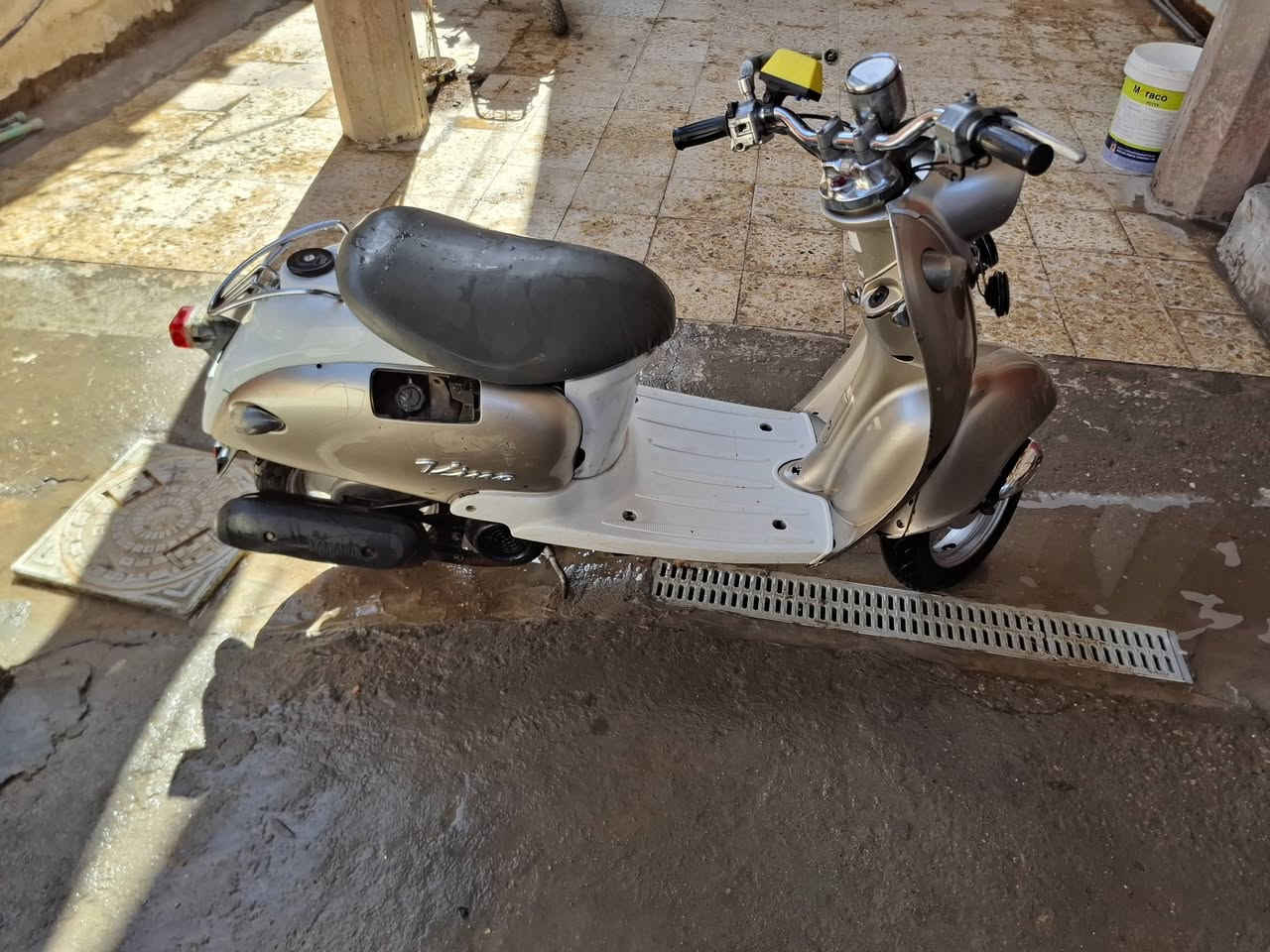 دراجة مصريه للبيع المكينه مفتوحه المكان سوق الشيوخ السعر ٣٠٠ وبيها مجال ***********
