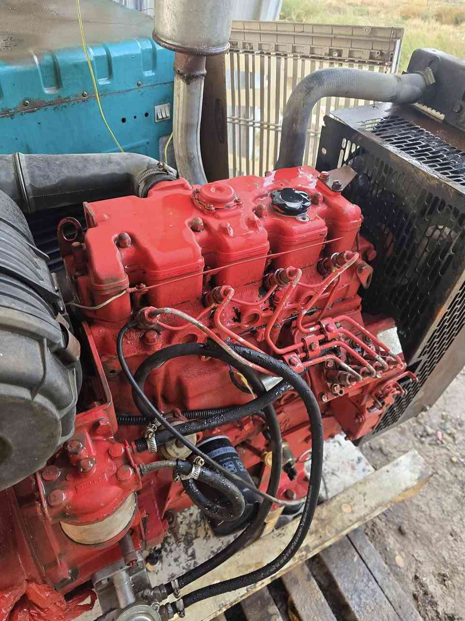 مولد بيركنز بزون اربعه بستم ١٨ كيفي
سنكل نظيف لابخار لاتنقيص المكان بغداد 
***********
