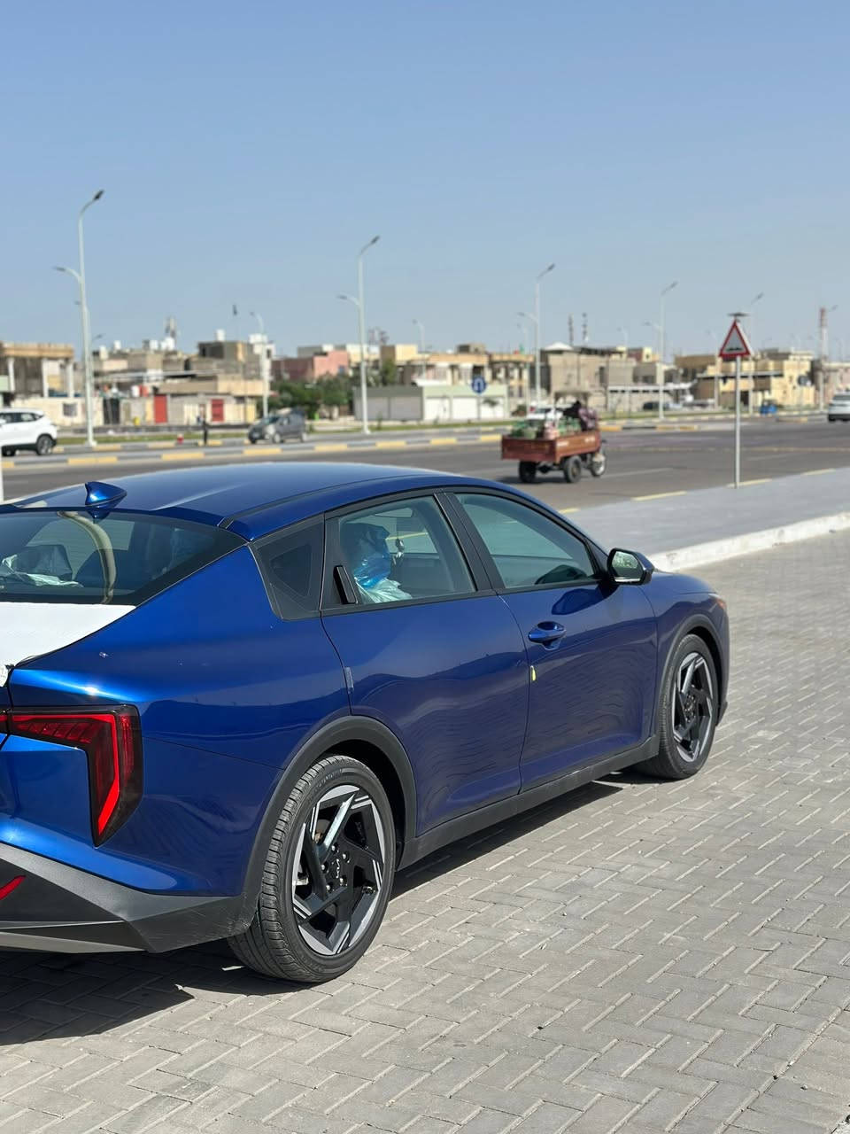 السلام عليكم
للبيع  K4 وارد امريكي موديل 2025

تقرير غرق تعمل وتسير على وضع الشركه ما مفتوح بيه برغي  غرق للدوسه 

كفاله من الصبغ والتبديل والضربه 

رقم بصره بسمي تحويل مباشر 

مواصفات 

بصمه

رادار امامي 

تحديد مسار

نقاط عمياء

اوتو هولد

شاشه ديجتال 

سايد بريك بصمه

لد نهاري 

لد خلفي

صندوق ذكي

تحديد مسار+قيادة ذاتية

وبعد بيه هواي مواصفات 

محرك 2000 دوش

موقع السيارة بصره 

السعر 175

للاتصال - ***********

