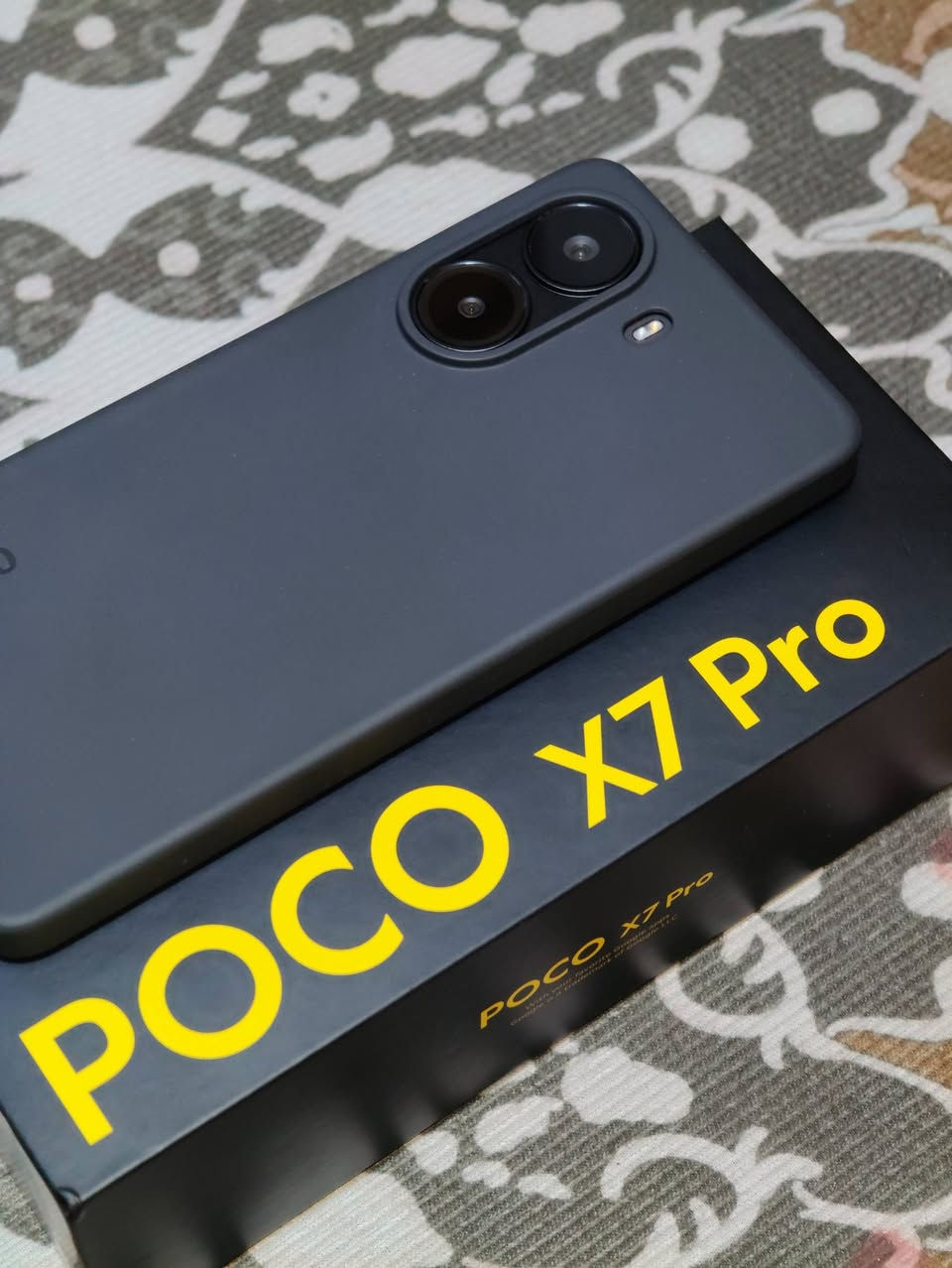 سلام عليكم تلفون لبيع
جهاز POCO X7 Pro
 
ذاكره جهاز 512

جديد ستعمال شهر واحد  مثل ما واضح بل صور 
جماعات بوبجي 120فريم  
اذا اكو مراوس. ايفون 13برو ماكس عادي  
سعر 500 لف 

رقمي *********** وتساب  اتصل موجود

