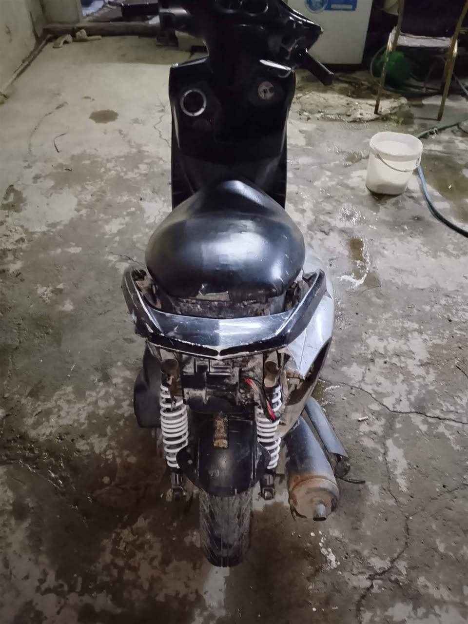 السلام عليكم دراجه سكنس فحل دراجه شغاله بس برغي مال اكليج 200 مكاني بغداد


**إذا كنت صاحب هذا الإعلان وتريد حذفه لأي سبب، رجاءا أرسل رسالة إلى الدعم الفني**