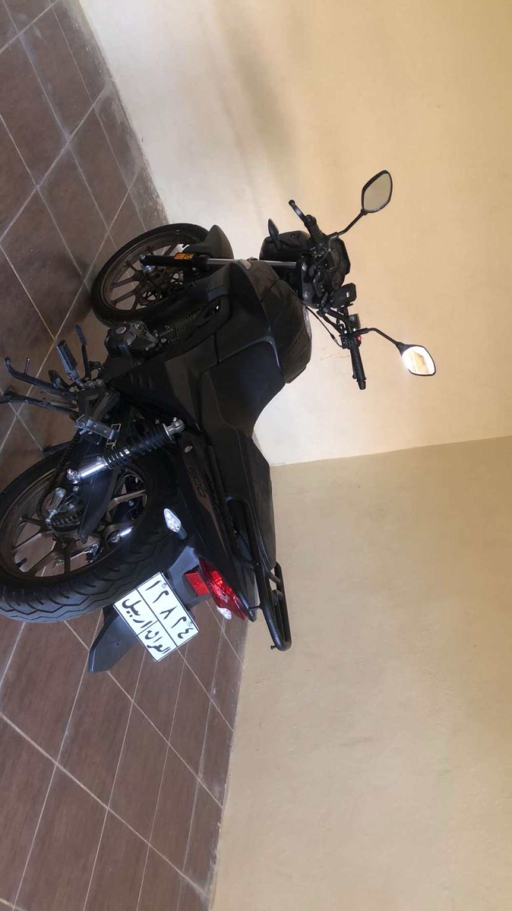 للبيع rk200 
مكان دهوك
ماشيه 10 تالاف
نضيفه كلش مرقمة 
سعر. مليونين و 600 بيها مجال 
***********