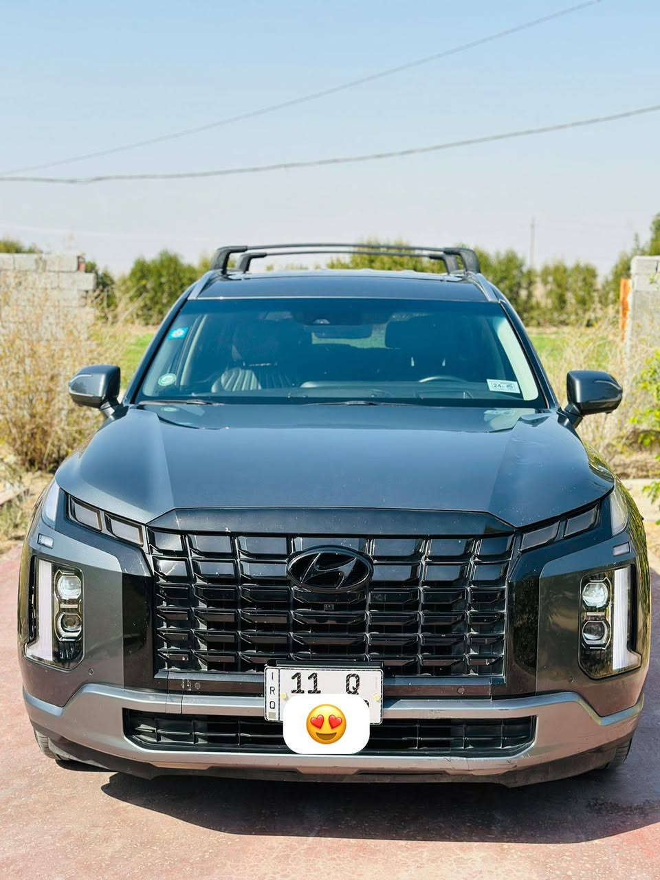 السلام وعليكم
هونداي بلسايد (كلگرافي) 
موديل 2024 
السياره بيهه ربع بنيد صبغ والجاملغ بارد والباقي كفاله عامه صور الحادث بلمنشور 
رقم بغداد السياره ماشيه 37 الف 
مكان سياره بابل 
السعر :300 وبيهه مجال بسيط 
اللاتصال *********** او ***********
فول فول مواصفات 1/1
حجم المحرك : 3800 / 6 سلندر
عدد المقاعد 7 راكب 
فتحة سقف عدد (2) (بانورما)
سقف كنــــتارا
تتقدم وترجع بريمونت
شاشة عرض داتــــاشــــو
كيج الكــــتروني 
انــــارة دشبول وأبواب محيطيه متعددة الألوان 
بصمة ابواب
بصمة تشغيل 
تشغيل عن بعد (𝐑𝐄𝐌𝐎𝐓𝐄 𝐒𝐓𝐀𝐑𝐓)
شاحن هاتف لاسلكي
شاشة دشبول ديجيتال
سماعات هارمان كاردن عدد 16
عداد كاميرات 5 
كاميرا 360
كاميرا امامي
كاميرا جانبي
كاميرا خلفي
شفتات استيرن
هاند بريك بصمة
اوتو بارك (𝐀𝐔𝐓𝐎 𝐏𝐀𝐑𝐊)
اوتو هولد (𝐀𝐔𝐓𝐎 𝐇𝐎𝐋𝐃)
اوتو ستارت (𝐀𝐔𝐓𝐎 𝐒𝐓𝐀𝐑𝐓)
اوتو ستوب (𝐀𝐔𝐓𝐎 𝐒𝐓𝐎𝐏)
رادار 360
رادار امامي (تحديد مسار)
رادار جانبي  (نقاط عمياء)
رادار خلفي (التحذير من الاصطدام)
حساسات 360
حساسات امامي
حساسات جانبي 
حساسات خلفي
نظام (𝐒𝐌𝐀𝐑𝐓)
نظام (𝐒𝐏𝐎𝐑𝐓)
نظام (𝐂𝐎𝐌𝐅𝐎𝐑)
نطام (𝐄𝐂𝐎)
كشنات (𝐕𝐢𝐩)
كشنات مساج
كشنات جلد 
جميع كشنات كهربائي
كشنات خزن+ميموري 
كشنات تبريد امامي وخلفي
كشنات هيتر  امامي وخلفي
تحكمات استيرن
استيرن هيتر
تبريد لمس
تبريد مركزي 
صندوق شفط كهربائي 
لايتات (𝐋𝐄𝐃) لید عدسة زينون 
بكلايتات (𝐋𝐄𝐃) لید
 ويل كروم 

‏
