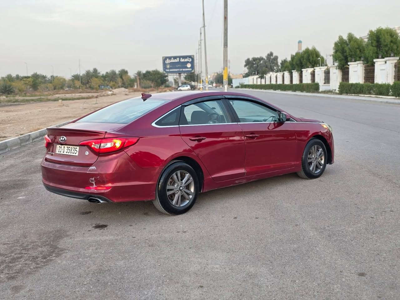 هونداي سوناتا موديل 2015 داخلة كلين فقط مازدة مكسورة وبل عراق صار بيهة صبغ جاملغ وباب السونار مرفق بل منشور السعر 112 مكان السيارة بغداد حي العامل ***********
