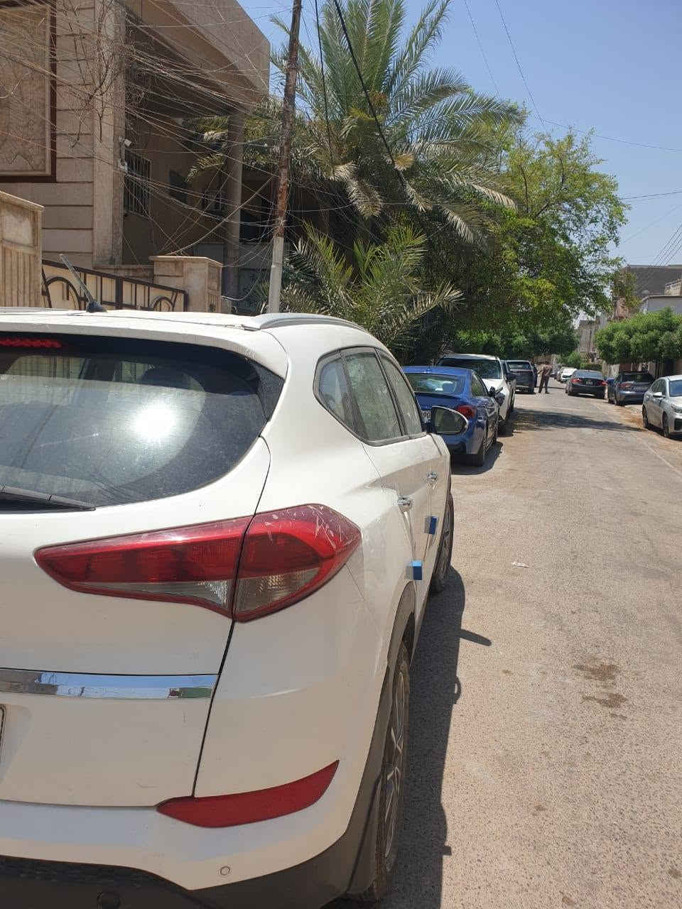 سلام عليكم توسان 18خليجي مكينه خير من الله مكفوله تبريد ثلج مانقصه شي سياره بغداد شعب سعر 135بيه مجال الشراي***********
