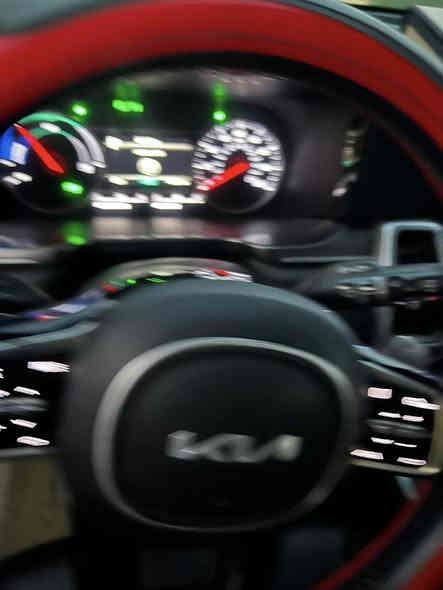 السلام عليكم سورنتو موديل 2022 هايبرد ماشيه 70 الف كيلوا فول مواصفات ما عدا فتحة ما عدا فتحة رقم بعداد الحادث موضح بالصورة السعر 25$ مكاني بغداد جسر ديالى القديم ***********
