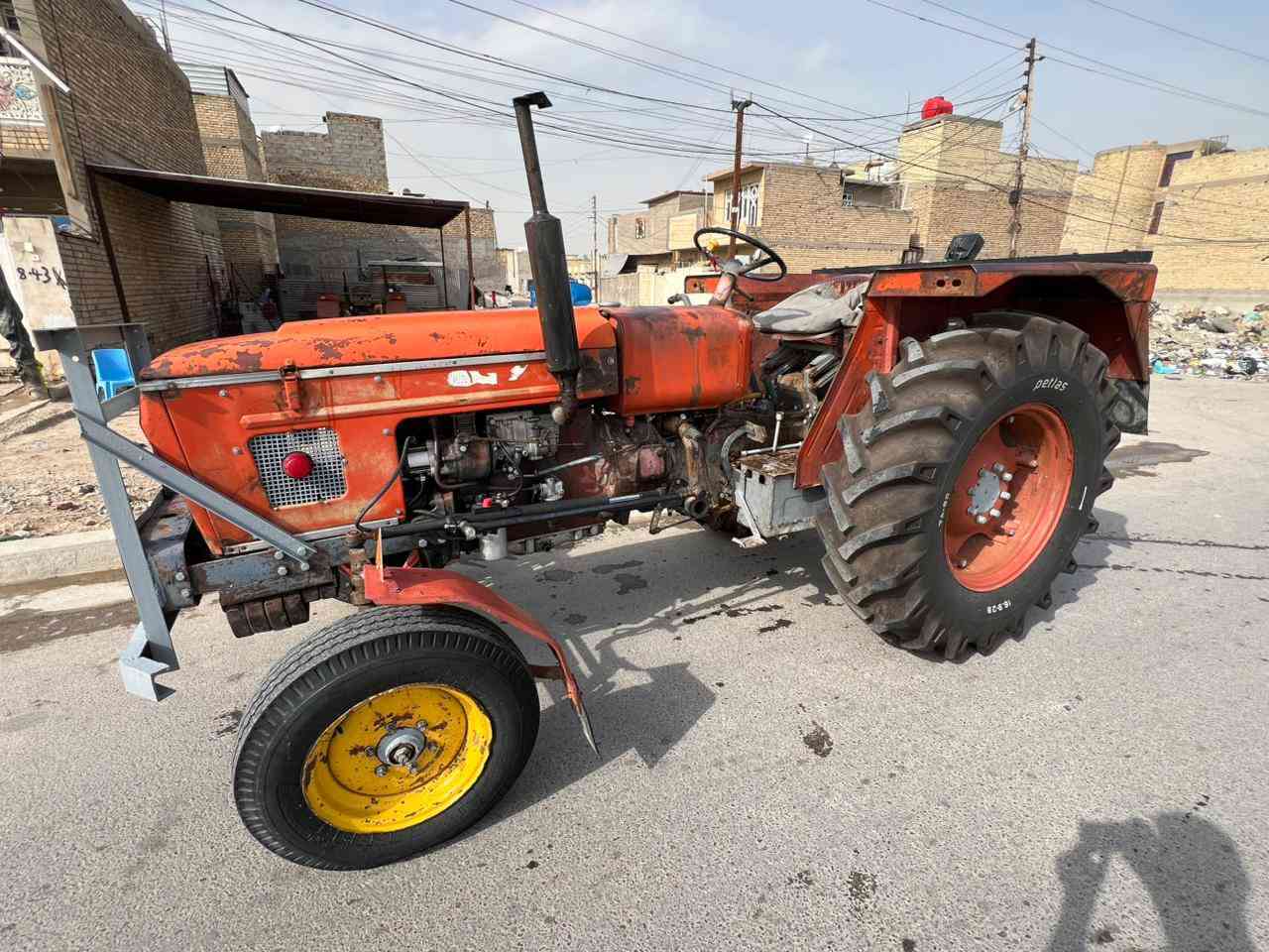 سلام عليكم للبيع مكينه مديل 90 مكينه مكفوله على وضع الشركة مكينه اي نقص ما بيها ارقام وسنويه تحويل رقم انكليزي تحويل ثاني يوم مكينه مكفوله مال جناي ومكاني بغداد الشعله اتصل على الرقم وبيك خير ***********
