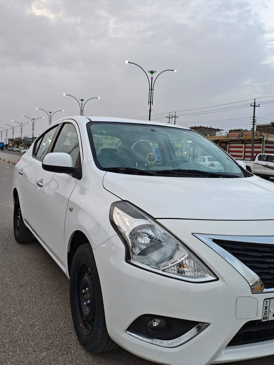 نيسان صني موديل 24 رقم اربيل بسم الشركه مكفوله كفاله عامه عدى دحجه بسيطه واضحه بالصوره ماشيه 19 
السعر 127 وبيها مجال بسيط مكاني بصره ***********
