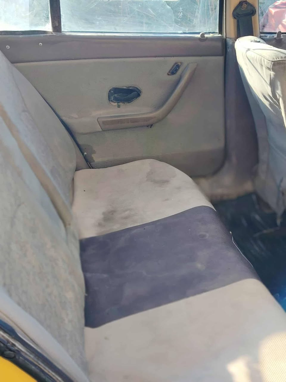 سلام عليكم سمند ناطق سياره كلشي ماعوزه مكينه بيه خيط بخار قليل كير مابي شي حداديه زينه بس درايمات راعيه موجود بل بصره ويحول اذا تريد مداور براحتك مراوس وبيع سعر 13 وبي مجال بسيط رقم  ***********
