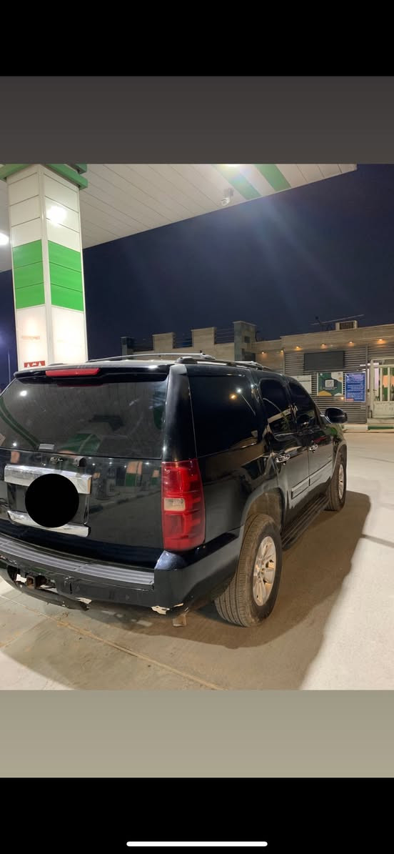 تاهو. ادوات ادوات !! 
 كفاله كير مكينه بدون كص قماره 

للبيع تاهو LTZ 
غرفه اسود
فول مواصفات
 واستخدام شخصي

لون اسود ملكي 

المواصفات
فتحه سقف
كشنات كهرباء
كشنات قلاب كهرباء
ستيرن كهرباء
مري شفط
هيتر بالمري
مرايه قلاب و عاكسه للضوء 
اشاره بالمري مع ترحاب
كامره خلفيه دوار 
حساس خلفي

السعر 75 وبيه مجال 
 للاتصال. ***********
