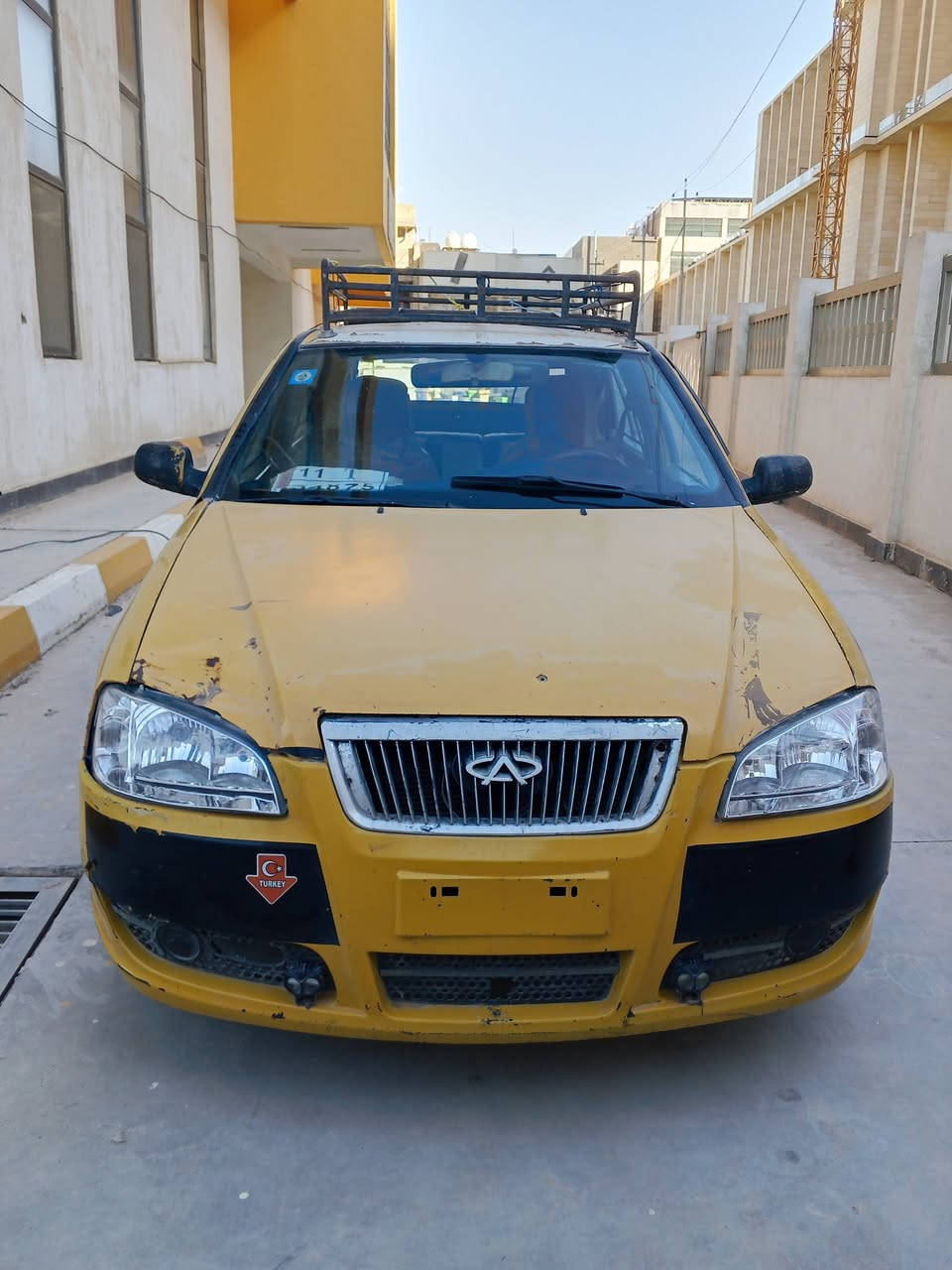 السلام عليكم بيع مستعجل شيري كوين 2009 رقم بغداد السيارة باسمي باقي عالستلام الوحات محور كير ومكينة كورلة تبريد شغال كهربائيات شغالة حدادية 80 بالمئة  سيارة خير من الله مكاني بغداد السعر 25 بيه مجال حك الجية للتواصل *********** و ***********
