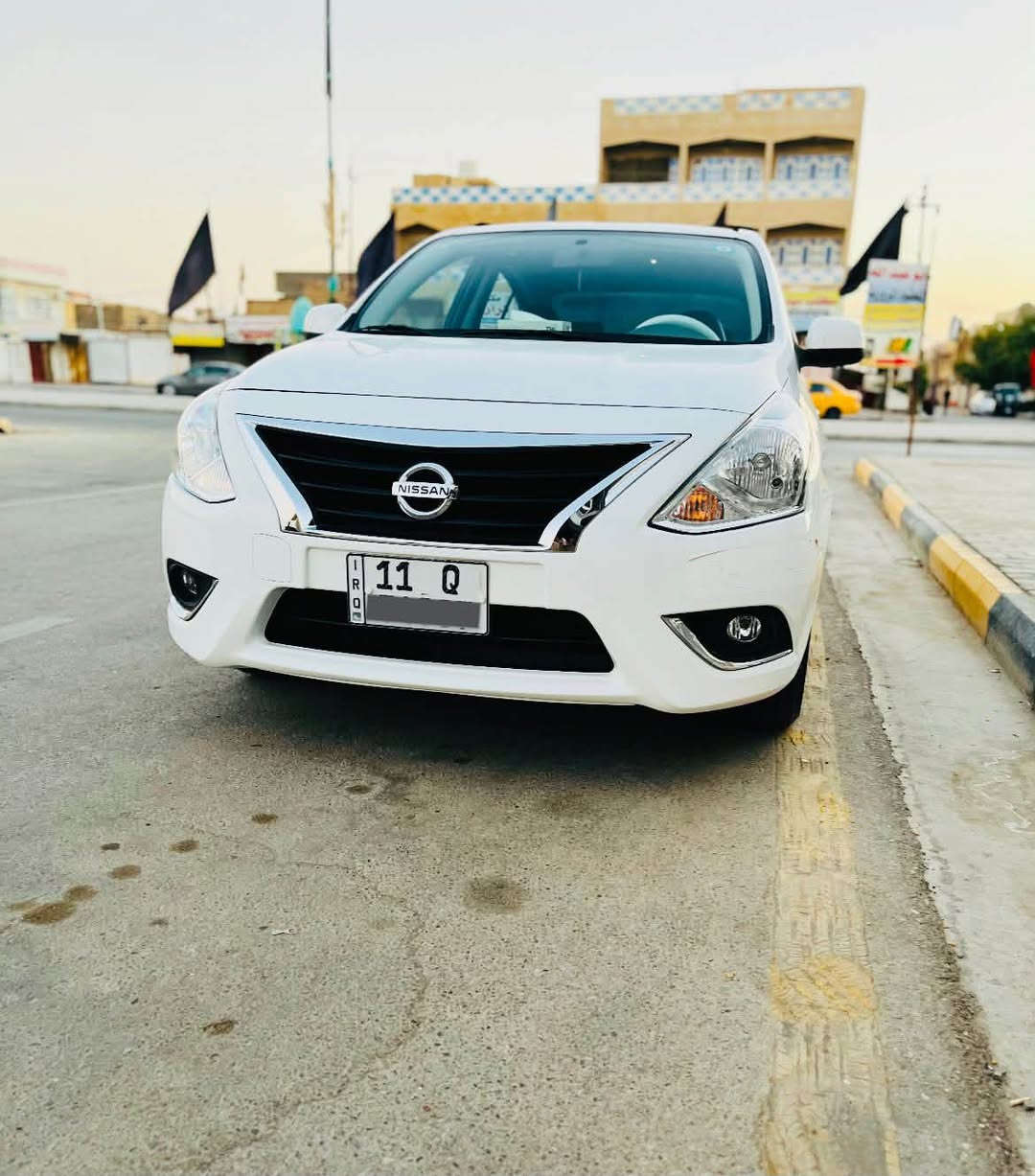 السلام عليكم
للبيع فقط نيسان سني 2023 الهندي اصل بليته زركه

السياره كفاله عامه بعدها بفابلون الشركه وضع الشركه ( فقط بارد بسيط باب السايق ) ،

ماشيه 35 الف استخدام شخصي ..!
رقم بغداد بسمي شخصيا ،
دوشمه عامه كشنات وارضيه ، 
مكاني الكوت داموك حي الميمون ،

📞 ***********
