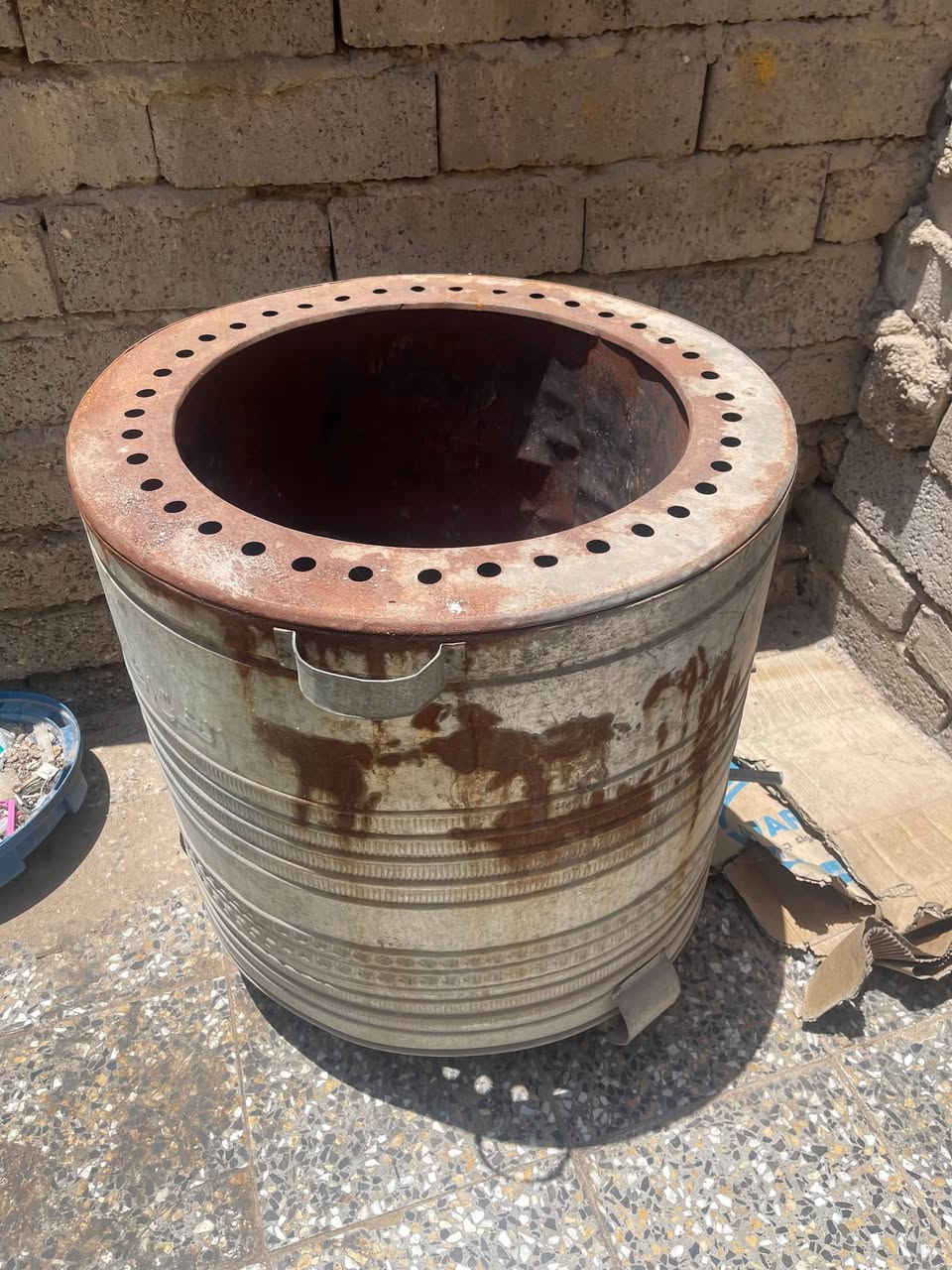 للبيع تنور
١٥ الف قفل
*********** جسر دياله
