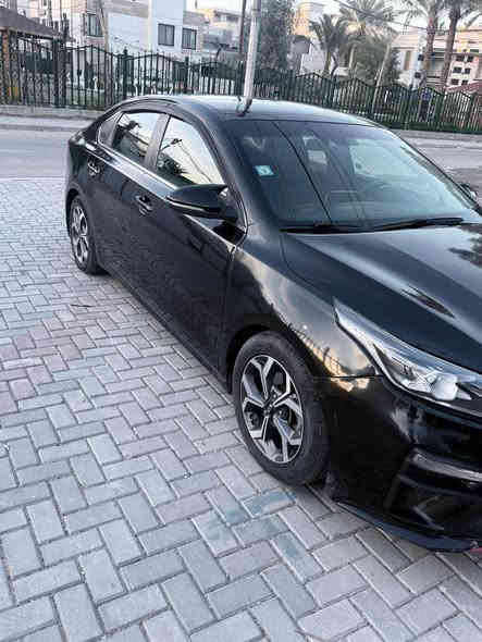 كيا فورتي موديل 2019 5 قطع صبغ سونار موجود مكينه كازكيت مسويهه صافيه ممتواجد ع نت اتصال *********** بغداد
