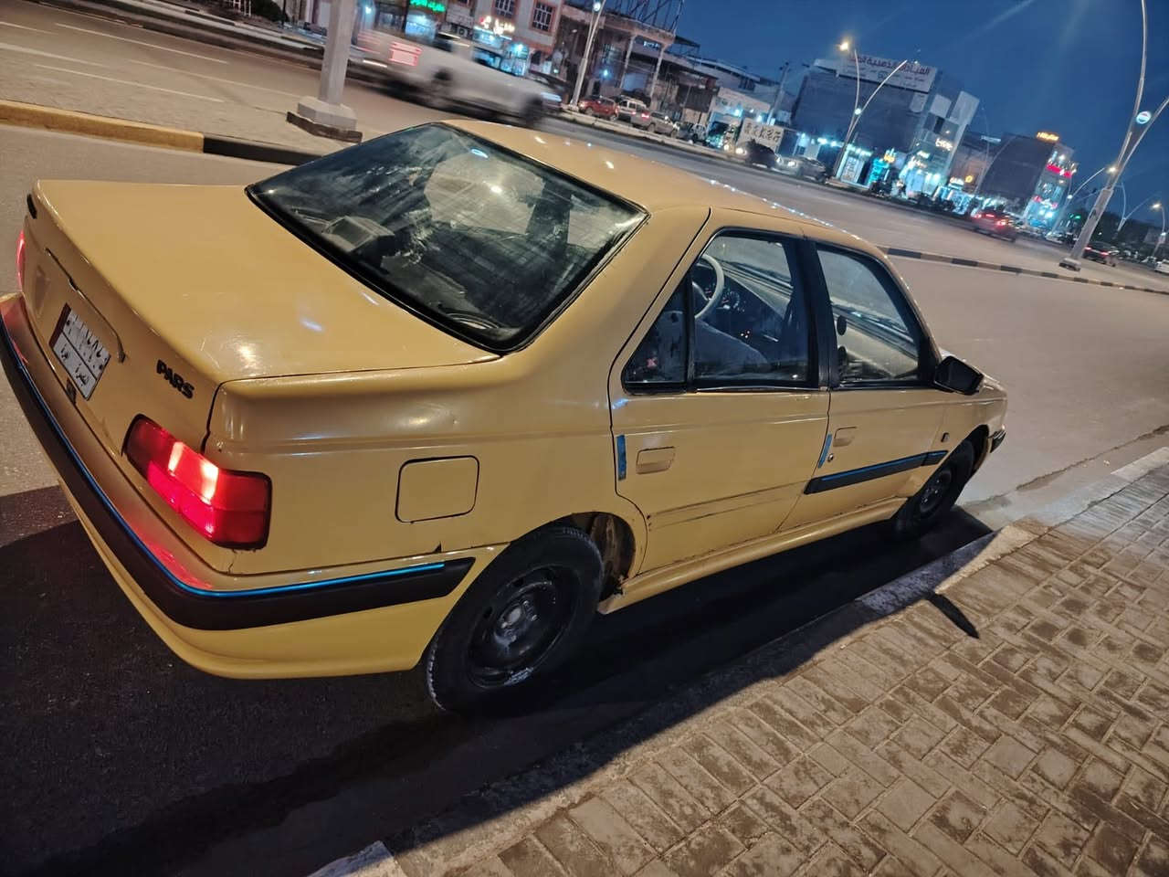 سياره بيجو بارص مديل 13سياره بس االمشط طعبان سياره حلوه السعر 33 وبيه مجل سيار راعيه موجود  يريد تحولي سنويه ال29 ***********
