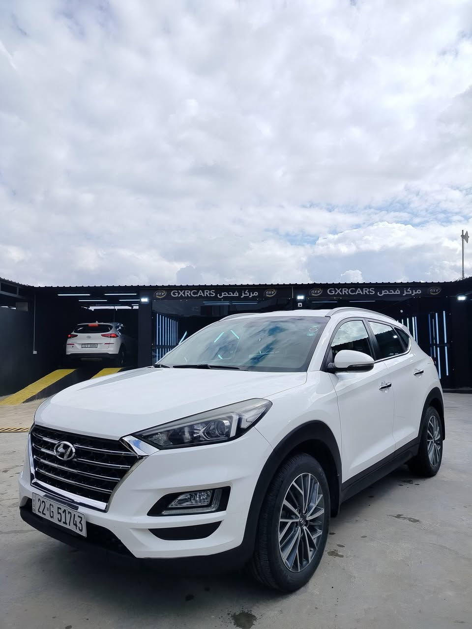 للبيع بيع مستعجل 😮
سعر 192$

هيونداي توكسان موديل 2019 وارد كوري 

ماشيه 130 كيلو حقيقي

محرك 4 سلندر حجم 2000  مامفتوح بشرط 

كير أوتوماتيك شرط المحرك والكير 

رقم اربيل دولي رقم وهزة وسنويه جديد پأسمي شرط

كابون بانزين بيها ⛽ ⛽ 

 التحويل 

🚫السياره مكفوله كفاله عامه من الصبغ أو الضرر بشرط  فقط بيها حالوب بل سقف شي قليل بشرط الفحص 

سيارة نظيفة جداً بدون صبغ بدون تعديل بارد 

مواصفات فول بدون بانوراما 

بصمه تشغيل 🫆 

بصمه ابواب 

تحكمات ستيرن جهتين 

كروز سرعة

كشنات كهرب 

شاشه كبيره 

شاشه اعطال 

اشاير بل مري 

مري شفط 

يدات نيكل 

لايت عدسه 

سايد بريك بـ رجل

4 دسك 

ويل مكسيكي 

بعد بيها هواي مواصفات 

سياره جديده وجاهزة من كلشي شرط دينار ما تصرف عليها 

موصل الايسر 

***********

***********

ملاحظة الرقم الكورك بيه واتساب 🟩 

يوجد بيع وشراء السيارات المتضررة والجديدة داخل هذه الصفحه ✅
