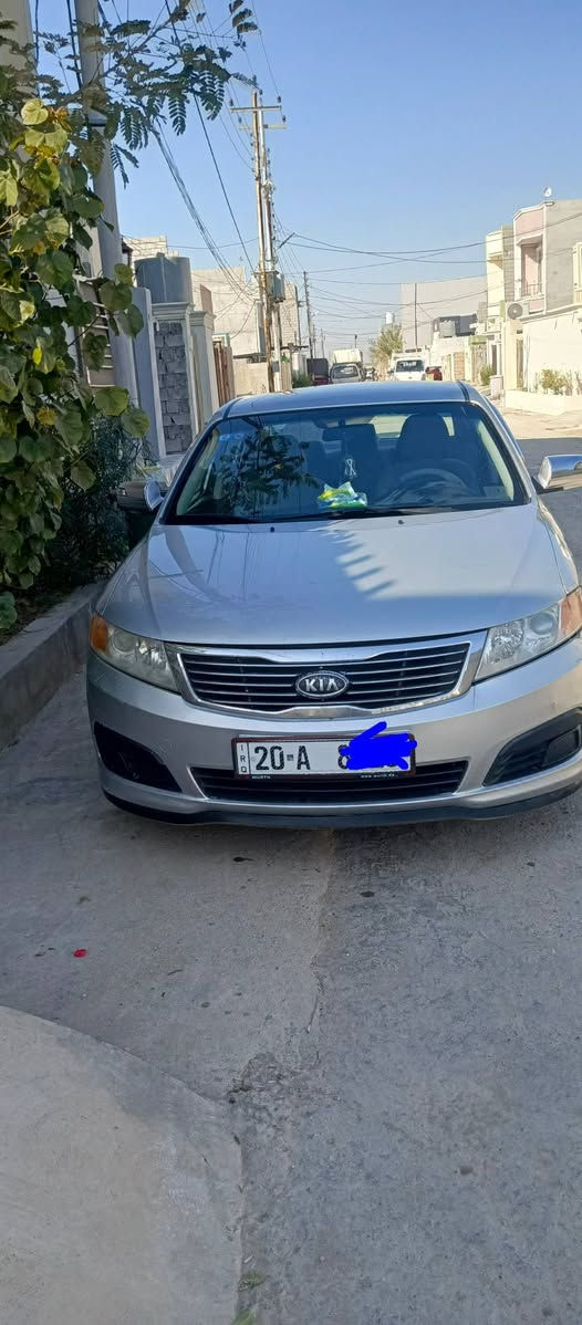 السلام عليكم 
كيا اوبتما امريكي 2009 ليبل واحد بسمي تحويل مباشر محرك دوش محرك كير تبريد تدفئه كله شغال سونار بلمشور صبغ بدون معجون السعر 115 
***********
