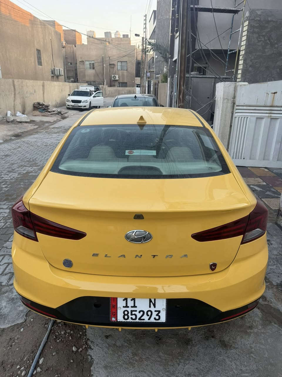 سلام عليكم النتره للبيع 2019 سياره جديده كلش عنوانه بغداد جديده شارع مسبح ***********
