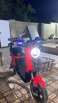 R9 • ٧٠ فولت • نظيفة جداً