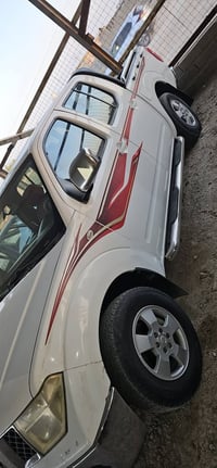 نافارا • ٢٠٠٩ • جير عادي