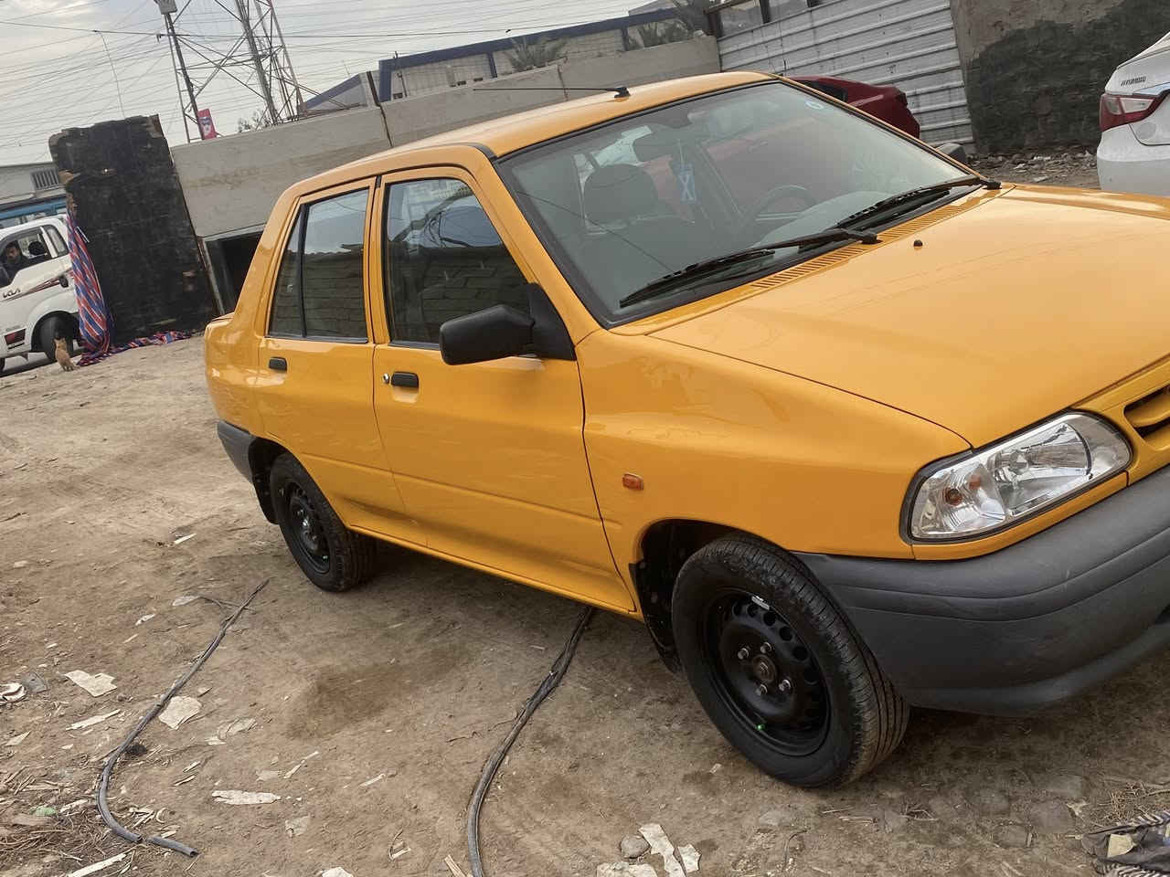 السلام عليكم سايبا موديل 24سياره جديده كفاله عامه ماشيه 6000 
بغداد انكليزي منضومه غاز سياره بل جيس 
سعرها 75$وبيها مجال 
عنواني الكماليه ***********
