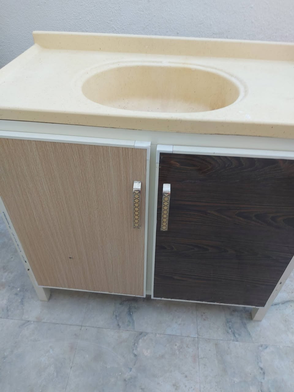 السلام عليكم كاونتر سنك متر كلش نضيف متر ب ١٠٠


**إذا كنت صاحب هذا الإعلان وتريد حذفه لأي سبب، رجاءا أرسل رسالة إلى الدعم الفني**