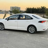 كورلا هايبرد 2025 للبيع  فول مواصفات سلايت  كراسي جلد اصلي رادار + تحد...