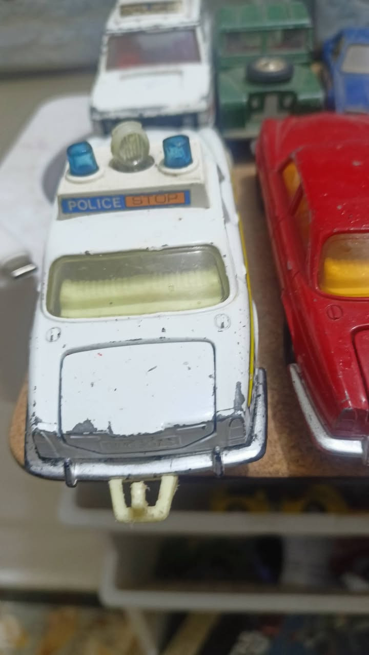 صباح الخير متوفر للبيع جاكوار شركة ماجبوكس السعر 15000 للقطعة يوجد توصيل لجميع  المحافظات


**إذا كنت صاحب هذا الإعلان وتريد حذفه لأي سبب، رجاءا أرسل رسالة إلى الدعم الفني**