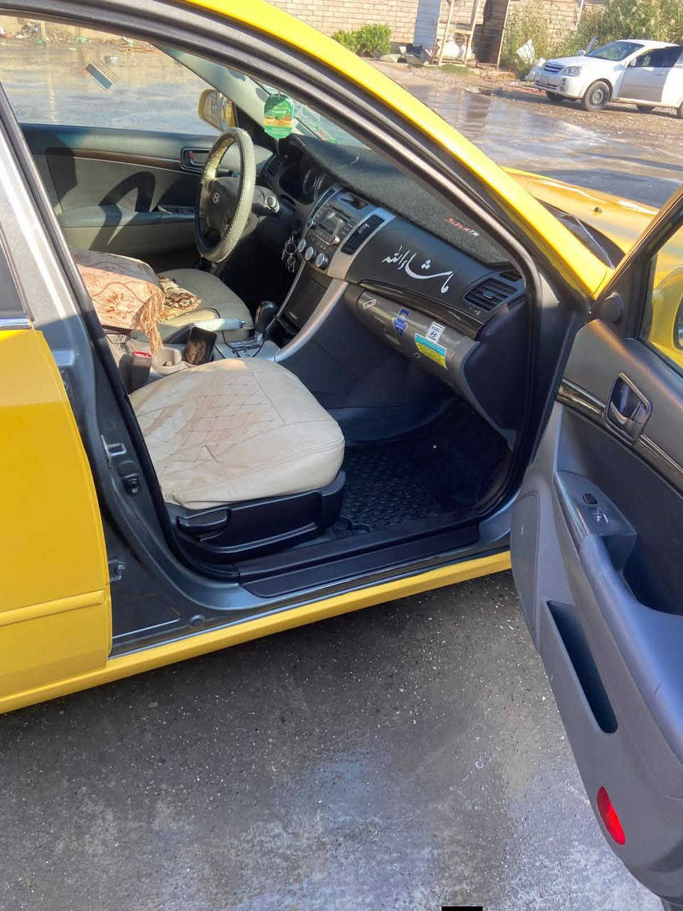 سوناتا 2010
وارد أمريكي 🇺🇸

سيارة فول عدا تنته 

مواصفات السيارة 

1 مكينه 2400 دوش 

2ويل كروم

3يدات نيكل 

4تحكم ستيرن جهتين

5كشن كهرباء ⚡️ 

6 دواخل صاج 
7/. 5ويل كل الاصلي مو تجاري 

صدر امامي خلفي جديد 
تايرات صار سبوع من شديتهان جداد 

سيارة احلى من صور 

سيارة كفاله فقط بونيد مبدل 

رقم نينوئ انكليزي تحويل ثاني يوم 

مكان سيارة صلاح الدين قضاء الشرقاط 
ملاحظه يرهم معارض ب خصوصي أو ب كورلا تكسي 
***********اتصال وتدلل هاي التفاصيل كلها كاتبها لاتخابرني تكول شبيها مابيها
