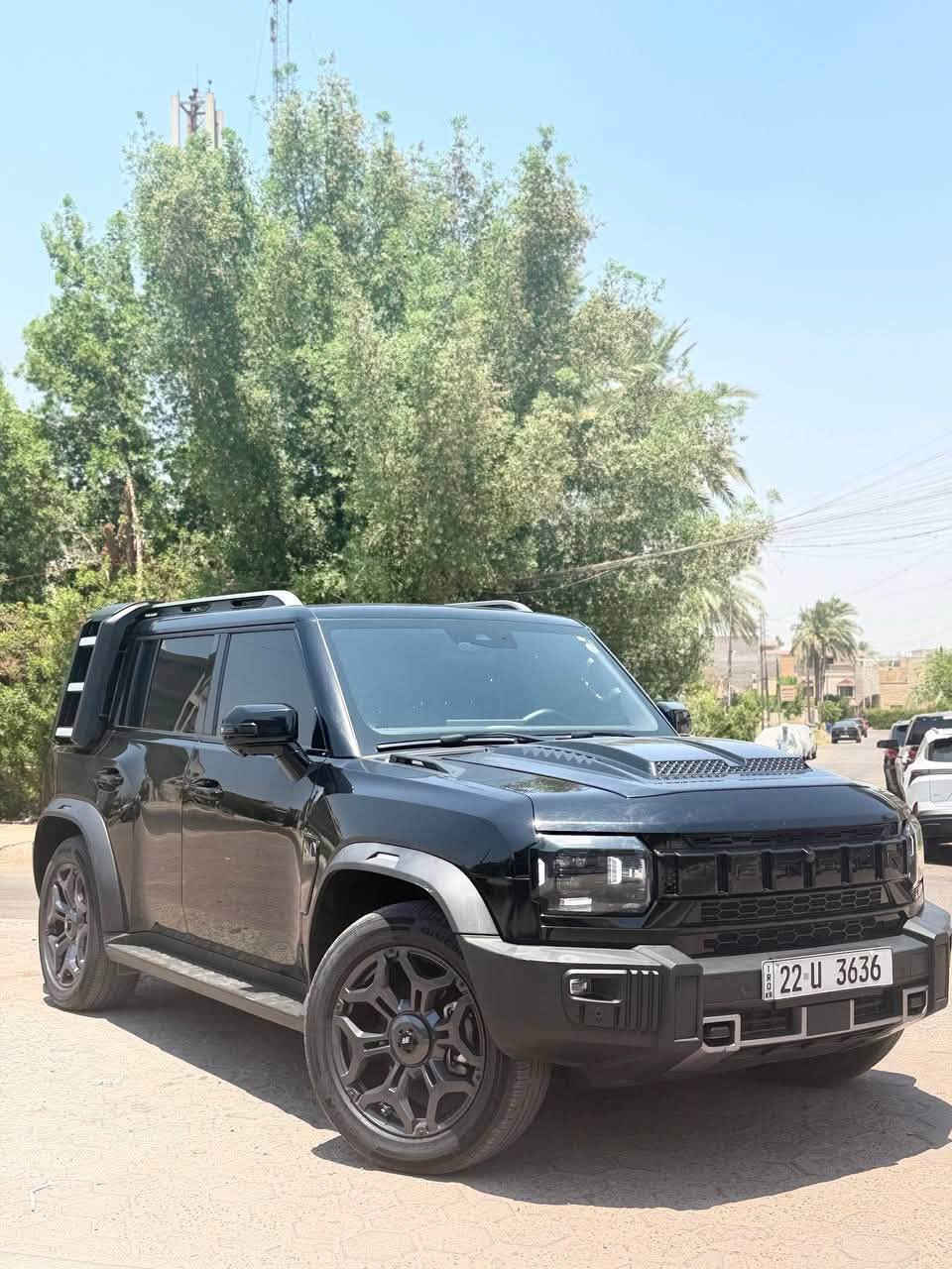🌹 السلام عليكم ورحمة الله وبركاته 🌹

🚘 للبيع | جيتور T2 موديل 2025
⭐ الفئة: Travel Plus (أعلى فئة)
🖤 اللون: أسود ملكي
🕶️ السيارة مظللة بالكامل
✨ الحالة: ممتازة جدًا ونظيفة، جاهزة للفحص بأي مكان.

━━━━━━━━━━━━━━━━━━

🔥 المواصفات:

💥 محرك تيربو 2.0 لتر بقوة 254 حصان.
⚙️ ناقل حركة أوتوماتيك 8 سرعات.
🛞 نظام دفع رباعي (4WD) مع أوضاع قيادة متعددة.
🪑 مقاعد جلد فاخرة مع تحكم كهربائي، تدفئة وتهوية.
🌞 فتحة سقف بانورامية.
📱 شاشة وسطية كبيرة مع Apple CarPlay وAndroid Auto.
🖥️ شاشة عدادات رقمية حديثة.
📷 كاميرا 360° مع حساسات أمامية وخلفية.
💡 إنارة LED كاملة.
🔑 دخول وتشغيل ذكي بالبصمة.
❄️ مكيف أوتوماتيكي مزدوج.
🛡️ أنظمة أمان متطورة: مثبت سرعة متكيف، المحافظة على المسار، مراقبة النقطة العمياء، فرملة طوارئ أوتوماتيكية، ووسائد هوائية متعددة.

━━━━━━━━━━━━━━━━━━

💰 السعر: 39,000,000 دينار عراقي (تسعة وثلاثون مليون دينار فقط).

📞 الهاتف: ***********

📍 العنوان: بغداد – حي الجامعة.

🤝 السيارة نظيفة جدًا ولا تحتاج أي مصروف، والمعاينة خير برهان.

🌹 الله يبارك للمشتري ويرزق الجميع.
