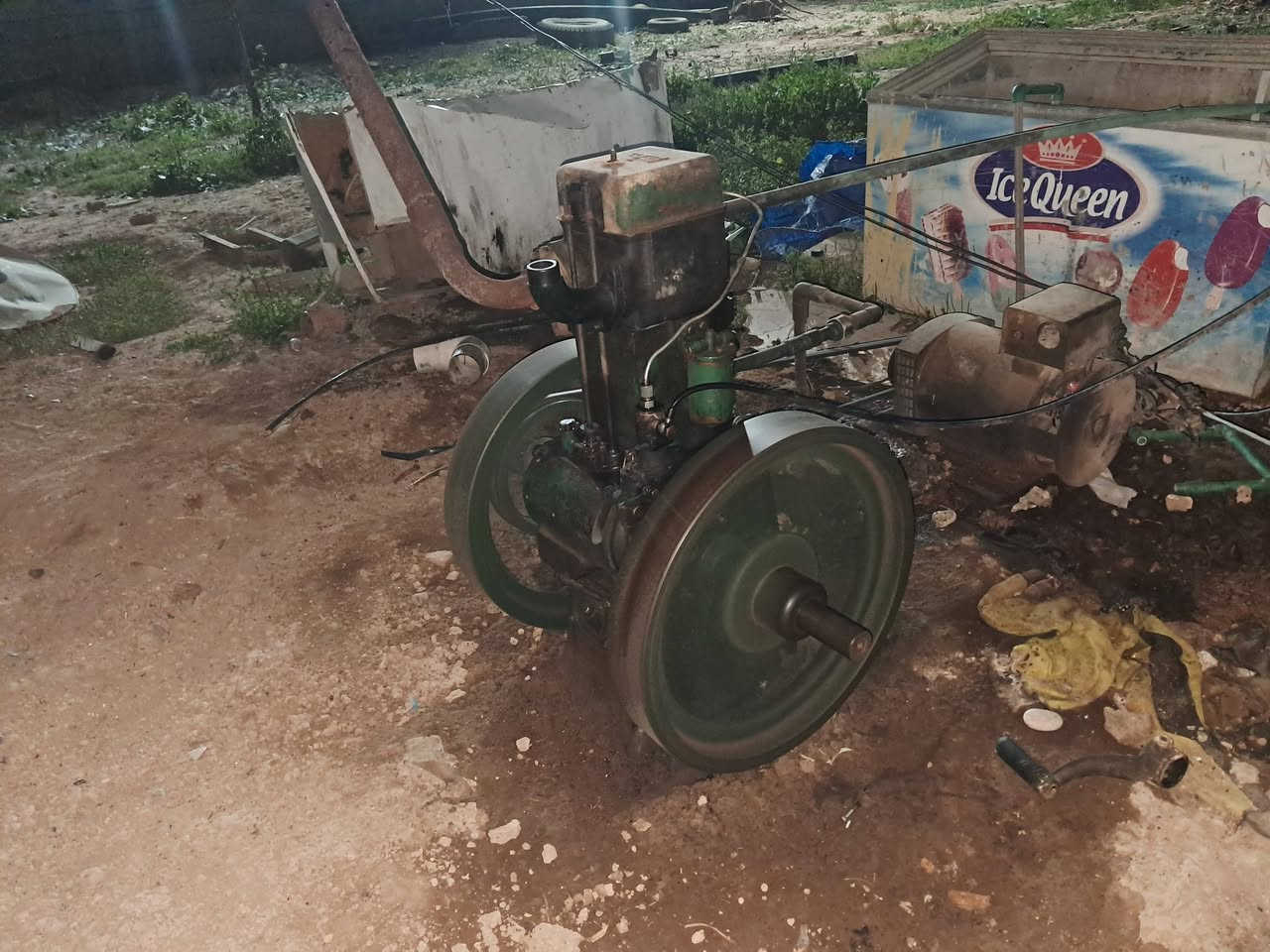 لبيع لستر ٨ حصان مكان البجواري السعر ٦٥٠ رقم تلفون *********** ***********
