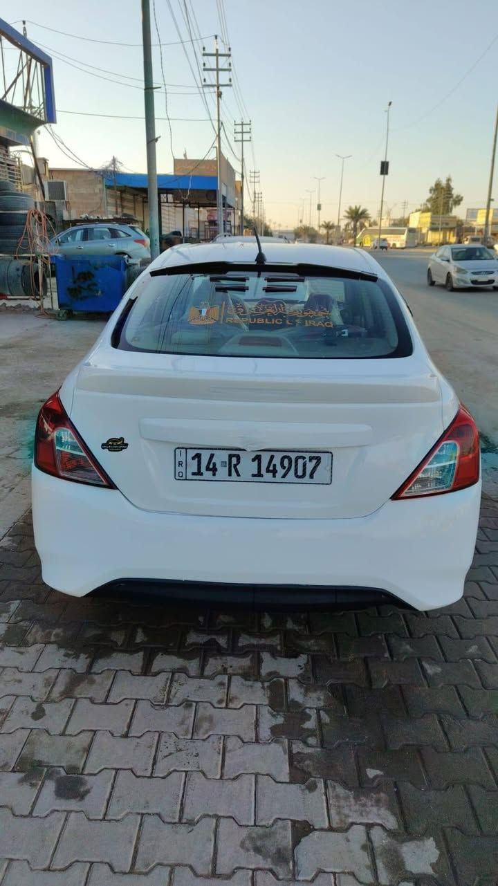 السلام عليكم بيع او مراوس نيسان صني هندي بليته زركه مديل 2014 سياره جاهزه وسونار مرفق بلمنشور تخم تاير حداديه مكينه كير نضاف شاشه سنتر لك كامره دواره كهربائيات كلها شغاله تبريد تدفئه  رقم  انكليزي مداور ثاني يوم مالكها يمي سنويه ل30 مكانها نجف السعر 77 للاتصال على الرقم ‏‪‏‪‏‪***********‬‏ مكلف بنشر الاتصال عله رقم
