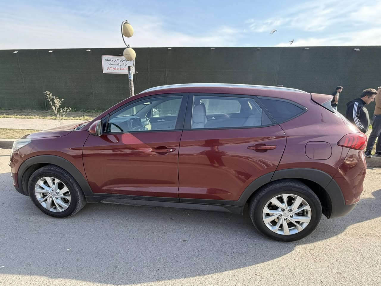 السلام عليكم توسان 2019 وارد امريكي  حادثها دعامية وبنيد مبدلات ايربانك دركة ودشبول
سيارة محولبة كلها 
ماشية 70 الف  كير مكينة كفالة 
منضومة تبريد كاملة جديدة 
تخم تاير جديد اي نقص مابيها 
تحويل ثاني يوم
مكاني بلديات 
سعر 155 وبيها مجال بسيط
***********
