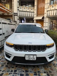 جراند شيروكي ٢٠٢٤ • هايبرد • ضرر باب يمين