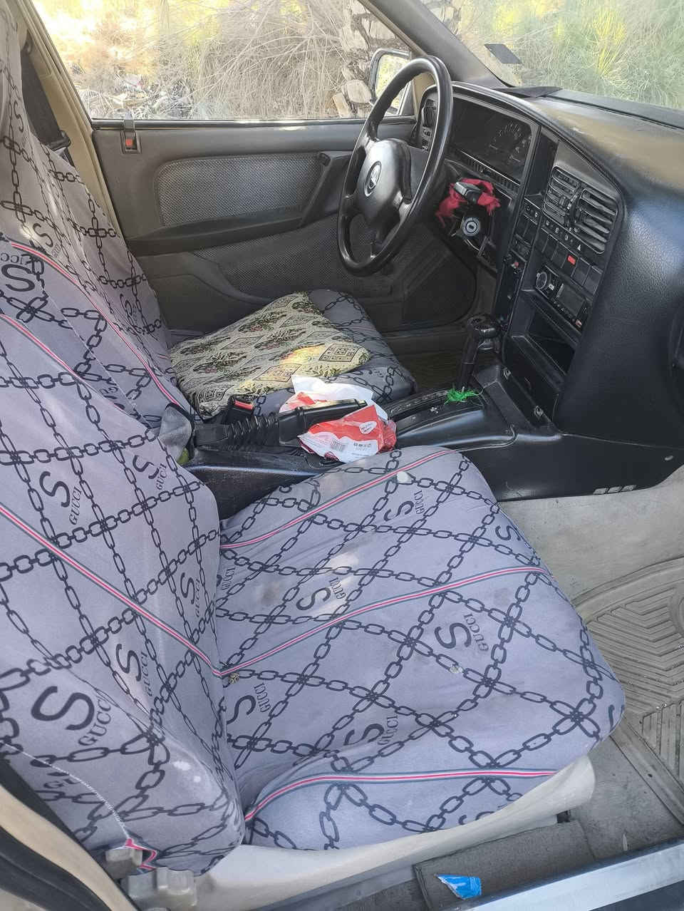 سلام عليكم سيارة اوبل اوميكا موديل 91 مكينه وكير شرط سيارة بسمي ثاني يوم اداورلك شواصي مكفولات سيارة بس بريك وحداديه تعبانه عنواني دوانيه قضاء الشاميه سعر 23وبيها مجال للشراي *********** ***********
