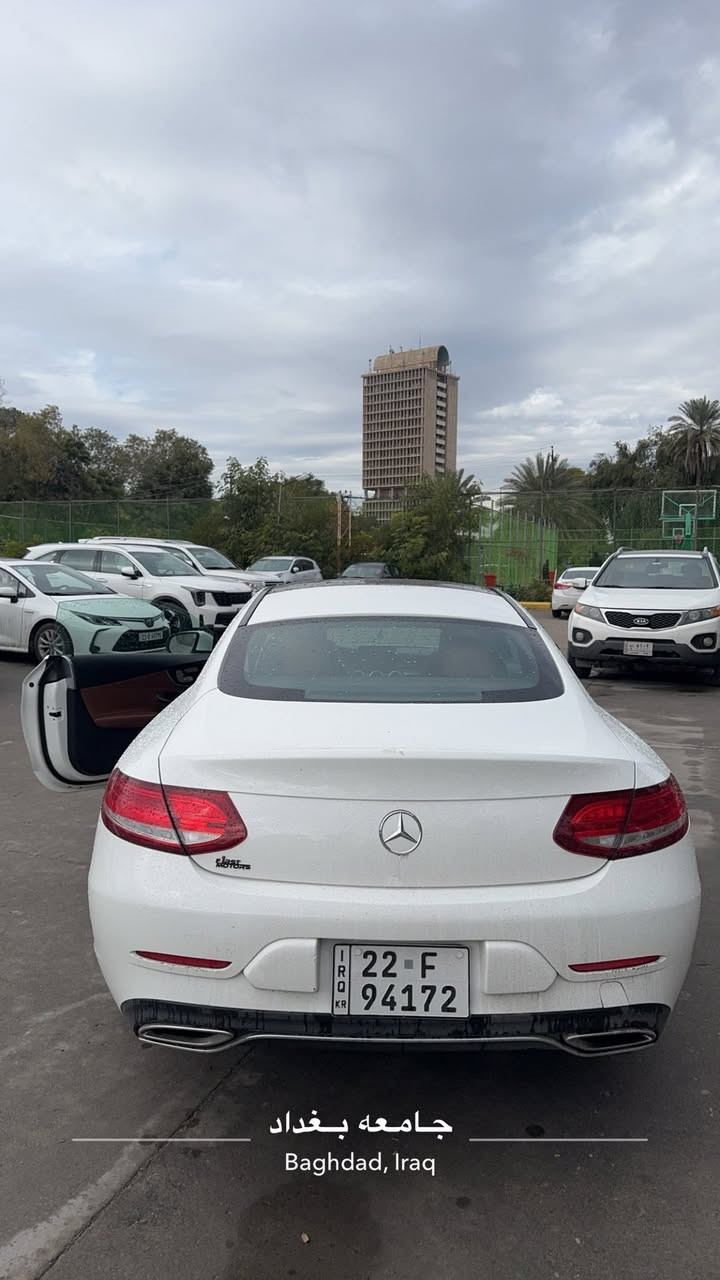 مرسيدس كوبيه C300 2017
ماشية 63,000 ميل‏  
كشنات جلد قرميدي 
تدفئة للكشنات 
بانوراما
 رادار أمامي
 سماعات Burmester  
لايتات Intelligent LED
 5 أنظمة قيادة 
داخل LED 
ويل AMG أصلي سعرة 1500$
الدعاميات بلاديات بدون صبغ كفالة 
صيانة كاملة يم شركة BCM والفواتير موجودة 
السيارة نظيفة جدًا من الداخل والخارج
حادث سطحي: صبغ نص البنيد و 3 مكانات PDR خفيف كلش
رقم اربيل بأسمي 
سنوية ل 2028
مكان السيارة بغداد الأعظمية
***********
سعر 200
