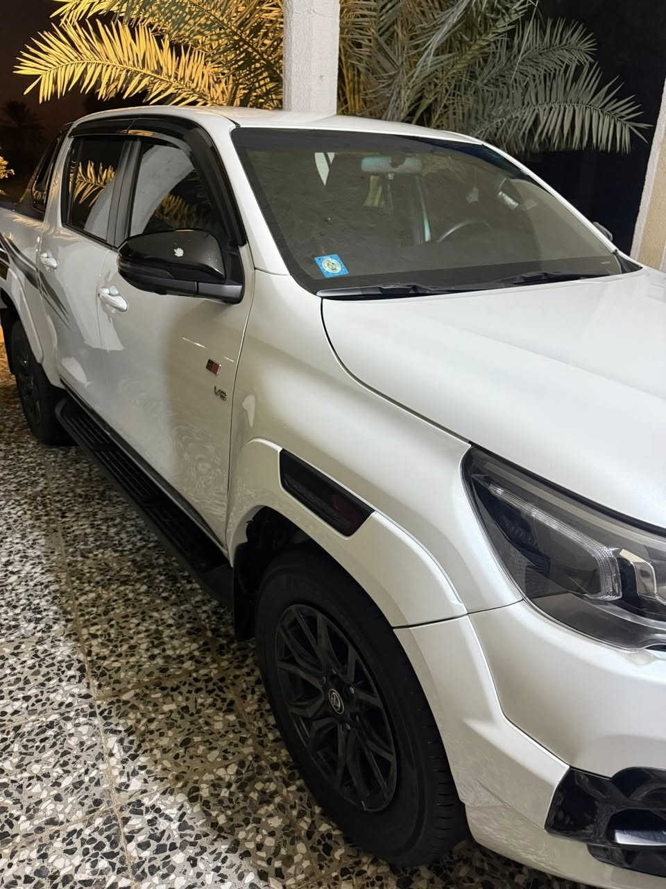 يالله 
السلام عليكم 
تويوتا فورويل جي ار GR سعودي دبل سنتر لوك
رقم بغداد
كفاله عامه 
موديل:-2023 
6 سلندر  4.0L
لايت زينون 
كشاف امامي 
منفاخ
شاشه مركزيه 
كاميره 360 درجه 
ويل مقاس 18
مثبت سرعة
شفتات قياده بلستيرن
تشغيل بصمه
دخول ذكي
اناره ترحيب بلمرايه
حساسات خلفيه 
مكيف خلفي
وباقي مواصفات GR سعودي معروفه

العنوان بغداد ناحية الرشيد 
***********
