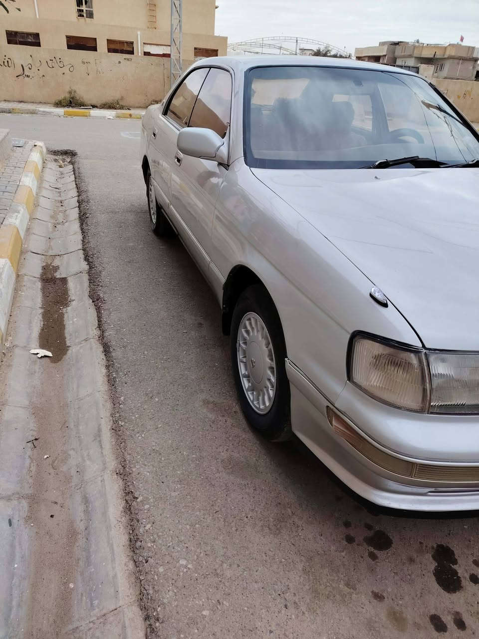 السلام عليكم..
هاي كل تفاصيلهه  الشراي يتصل مامتواجد ع نت
تويوتا كراون / بطه
موديل /1994
رقم واسط مشروع وطني بأسمي
مكفوله من الاصوليات والعيب الشرعي
كير ومكينه 2500 جدد
حداديه ..ربل قماره..تخم تاير جدد
تبريد وي السويج  ثلج
كهربائيات كلهه جاهزه
غرفه جديده
مصبوغه  عام بسبب الجراد
مكفوله من الضربه القويه
ملاحظه/السياره ع ايد وحده من 2011 ع بلاد من جانت فحص مؤقت  يعني استخدام شخصي جديده وناعمه كلش  السياره مال جناي
السعـــر /58$
العنـــوان / واســـــط
***********     /    ***********
