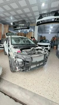 من رخصة الادمن.  يتوفر لدينا قطع غيار للسيارات الكورية الخليجي والصيني...