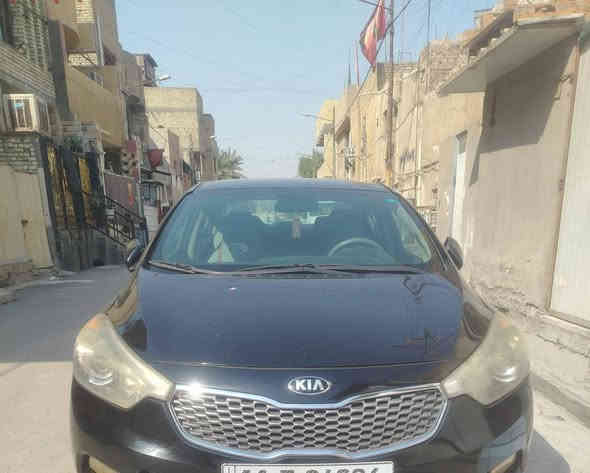 كيا فورتي موديل 2016 سياره جديده ليبل واحد حادث فقط دعاميه اماميه بدون شاصي ولغد مكفولات كير محرك مكفول محرك 2000جي دي السعر 110 رقم الهاتف *********** بدون صبغ وضربه

