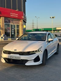 كي فايف موديل 2021 محرك 1600 تيربو ماشيه 175 حادثها جاملغ والبنيد مبدل...