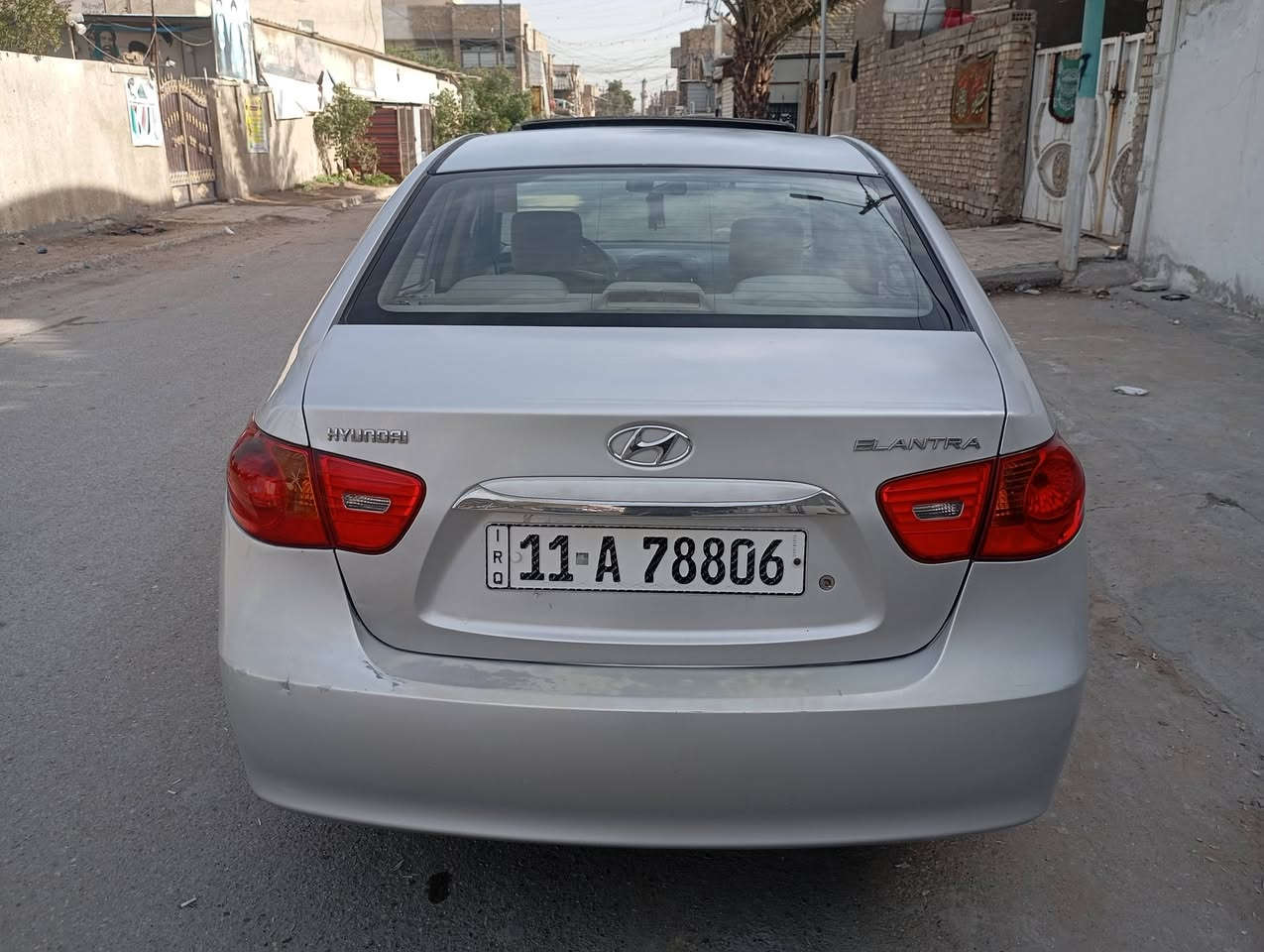 سلام عليكم النترا خليجيه موديل 2011شركه العامه سوناريوضح كلشي كيرمكينه مكفولات سعرها 110وبيها مجال رقم بغداد دولي جديد هزه جديد سنويا 30مكانها بغداد رقم الهاتف ***********
