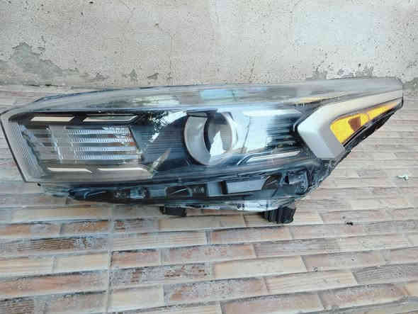 السلام عليكم لايت فورتي جهت السايق اصلي مال تفصيخ
البودي مالته مصلح لايت جديد شرط شغال كامل
السعر 150 وبي مجال
مكاني موصل اتصال ‏‪0751 874 8946‬‏
