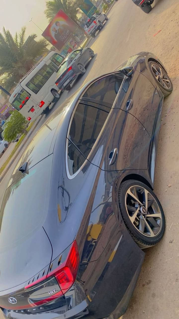 السلام عليكم 
سوناتا 2023 
فول مواصفات للأخير 
مكينه 1600 تيربو 
ماشيه 90 الف كيلو 
حادثها:
 1-باب مبدل نفس اللون 
2- شخط بالجاملغ الخلفي والباب الخلفي ومصبوغات 
3-بارد بالجاملغ الامامي 
والباقي مكفول بجم كبس 
سياره جديده جداً 
صور الحادث والسونار بالمنشور 
السعر 165 وبيها مجال للشراي 
مكان السياره النجف الأشرف 
***********
