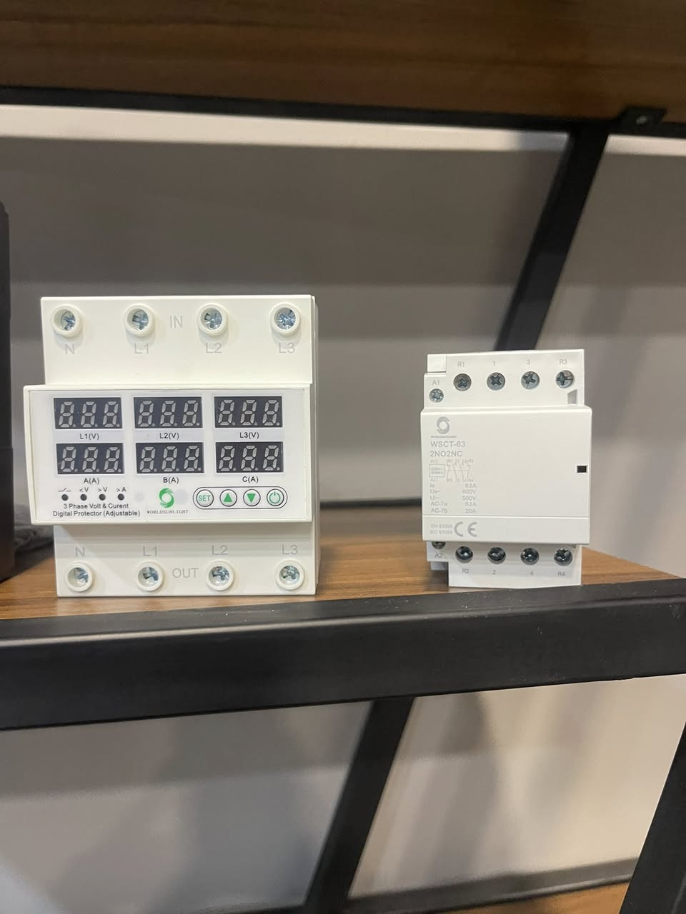 Volt power
‎بو فروشتنى کەل و پەلی تاقە شەمسی بەجملە و مفرد 
Watsapp ***********
📍Erbeil
